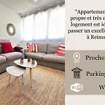 Les 3 Piliers Grand T2 Confortable Avec Parking * Reims