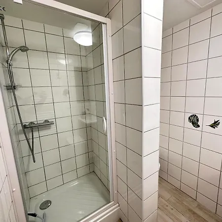 Les 3 Piliers Grand T2 Confortable Avec Parking شقة *