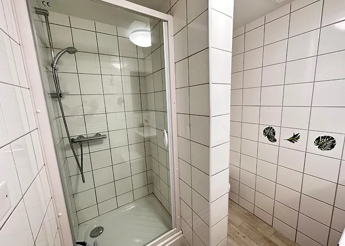 Les 3 Piliers Grand T2 Confortable Avec Parking Lejlighed *