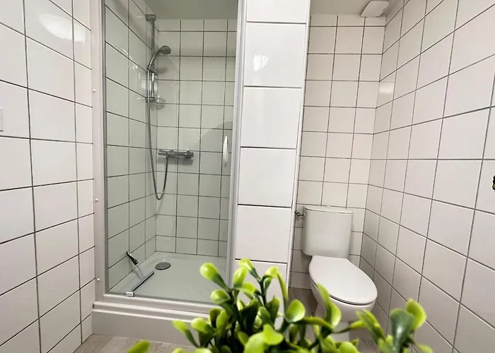 Les 3 Piliers Grand T2 Confortable Avec Parking