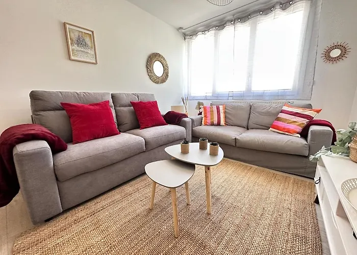 Les 3 Piliers Grand T2 Confortable Avec Parking Lejlighed *